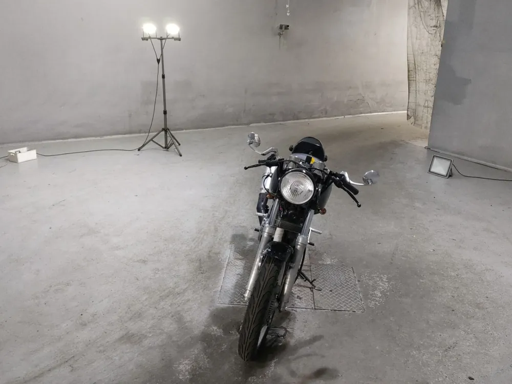 Yamaha SR400, чёрный, фото 3
