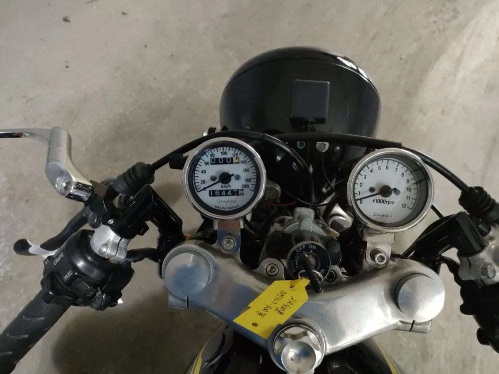 Yamaha SR400, чёрный, фото 5