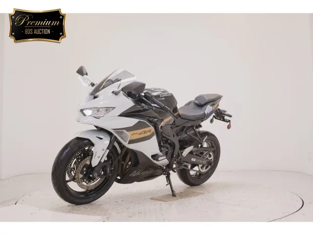 Kawasaki ZX-4R SE 2026, white | black, фото 4