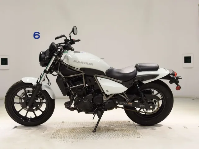 Kawasaki Eliminator 400SE 2025, белый, фото 2
