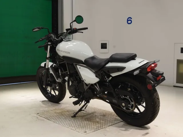 Kawasaki Eliminator 400SE 2025, белый, фото 6