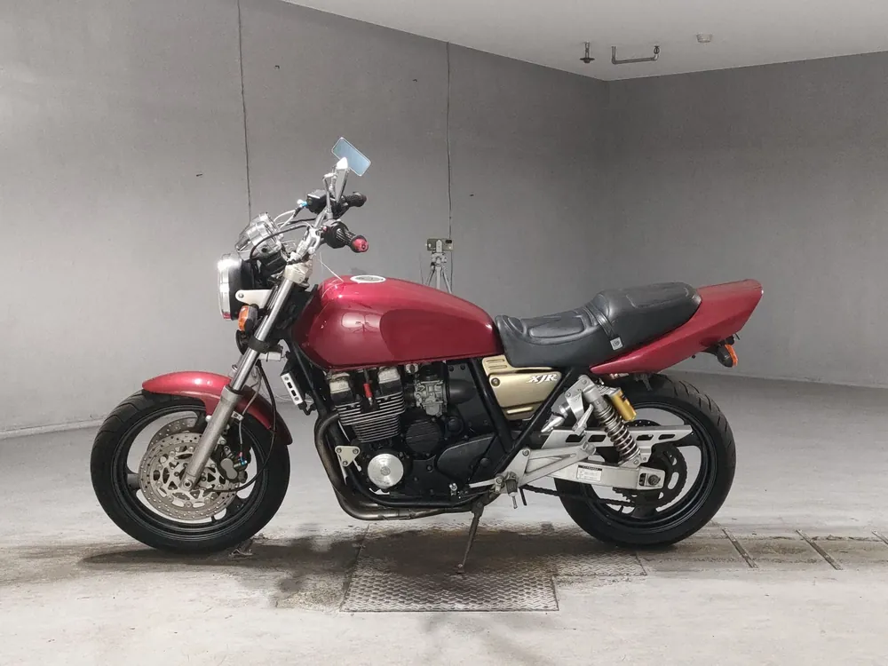 Yamaha XJR400R 1993, красный, фото 2