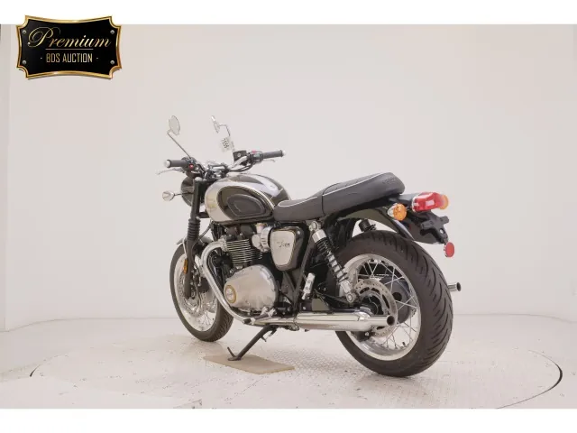 Triumph Bonneville T120 2026, black | silver, фото 6
