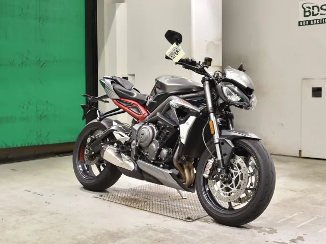 Triumph Street Triple RS 2021, серый, фото 3