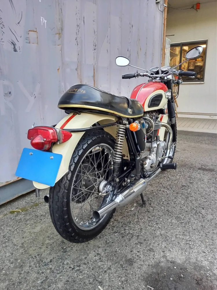 Triumph T120R Bonneville 1969, фото 6