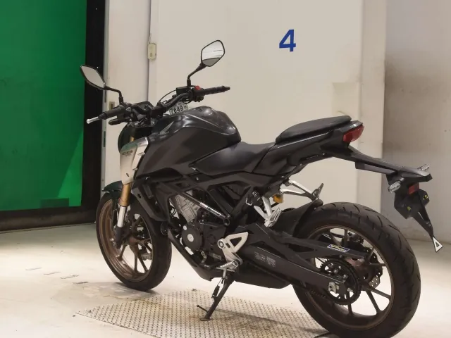 Honda CB125R JC91, matt black, фото 6