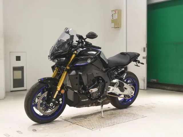 Yamaha MT-10SP 2025, чёрный, серебристый, фото 4