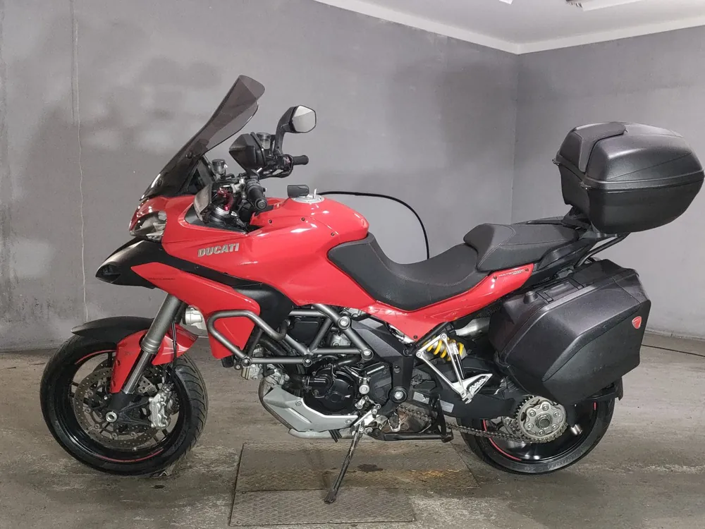 Ducati M Strada 1200S Granz -Rizumo 2015, красный, фото 2