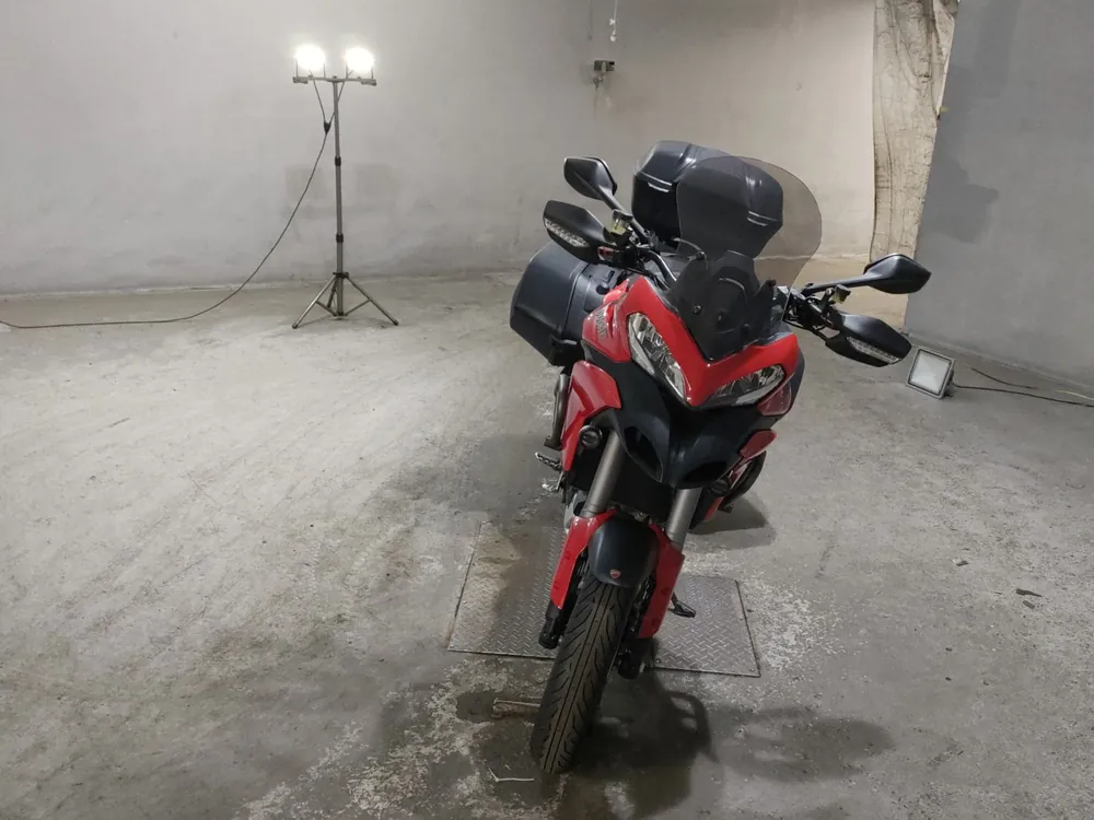 Ducati M Strada 1200S Granz -Rizumo 2015, красный, фото 3