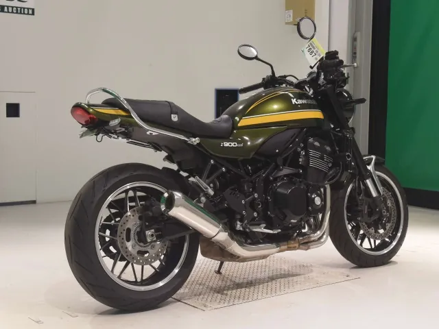 Kawasaki Z900RS 2021, зелёный, фото 5