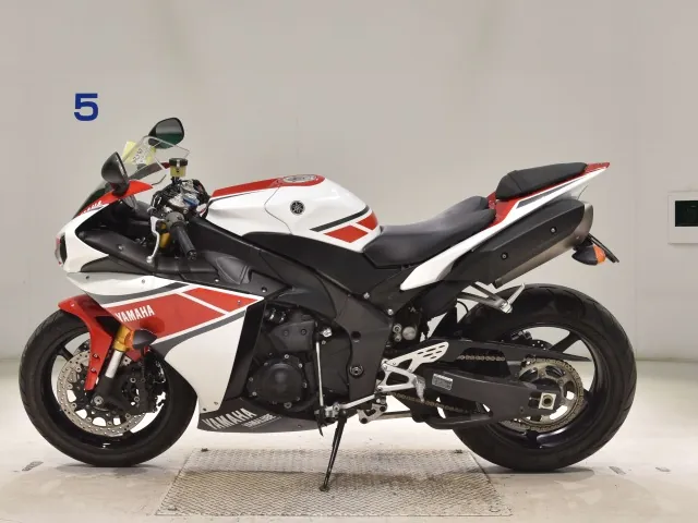 Yamaha YZF-R1 2011, white | red, фото 2