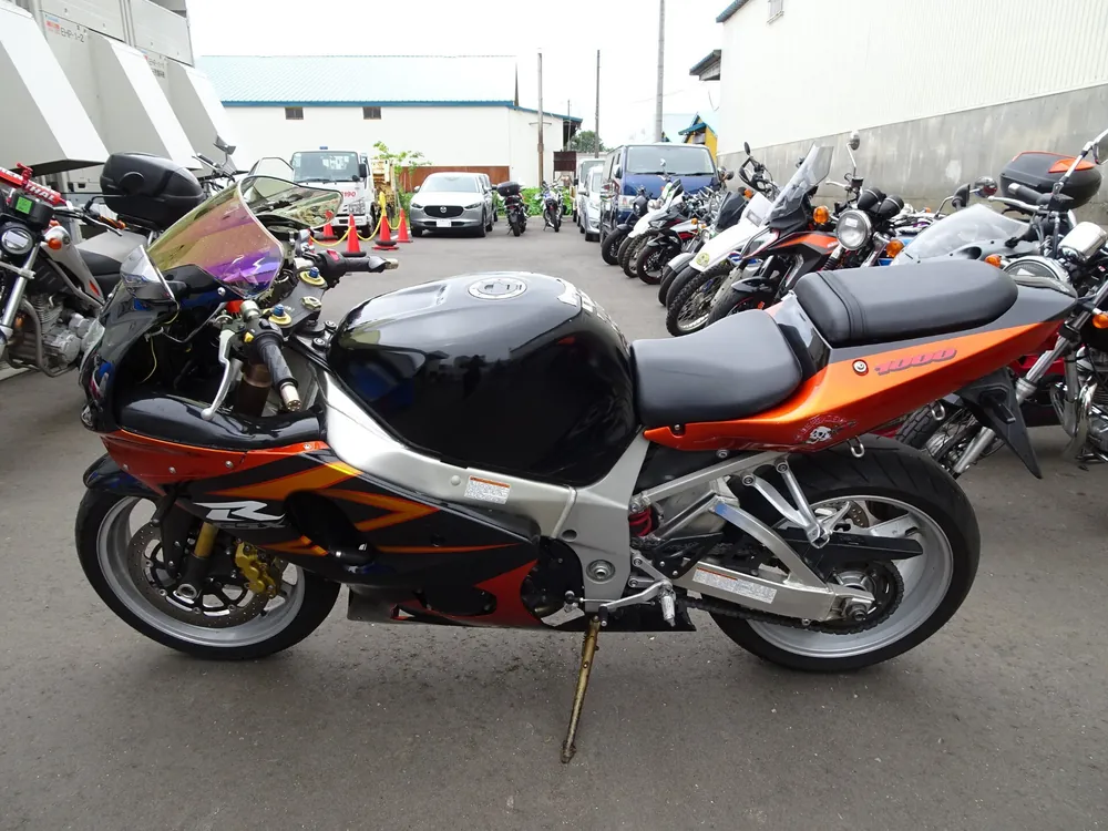 Suzuki GSX-R1000 2002, чёрный, оранжевый, фото 2