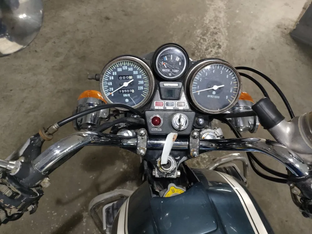 Suzuki GT750 1974, white / blue, фото 5