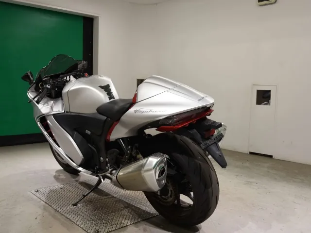 Suzuki Hayabusa 2021, серебристый, фото 6