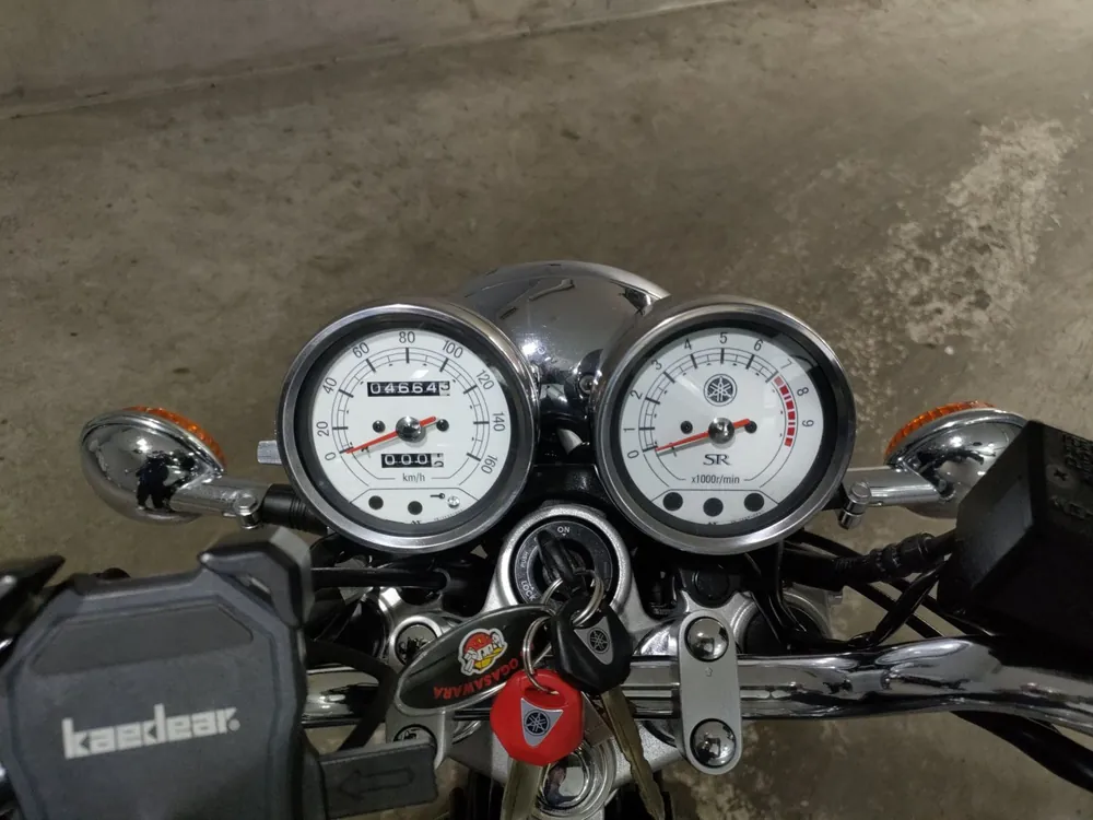Yamaha SR400 Final Edition Limited 2021, серый, фото 5