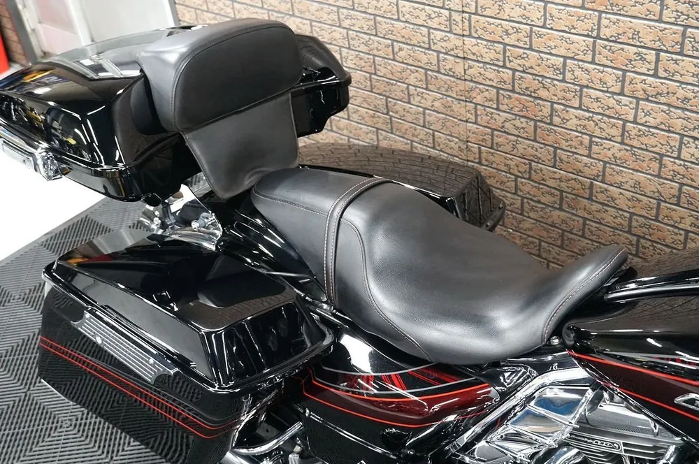Harley-Davidson FLHXSE 2018, фото 8