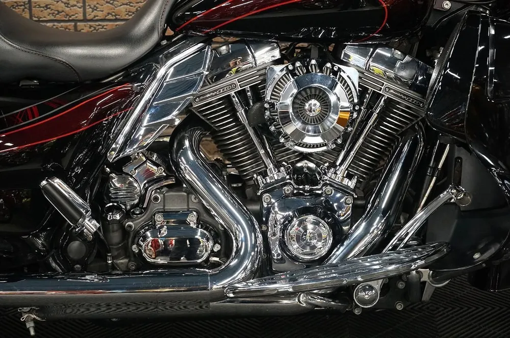 Harley-Davidson FLHXSE 2018, фото 6