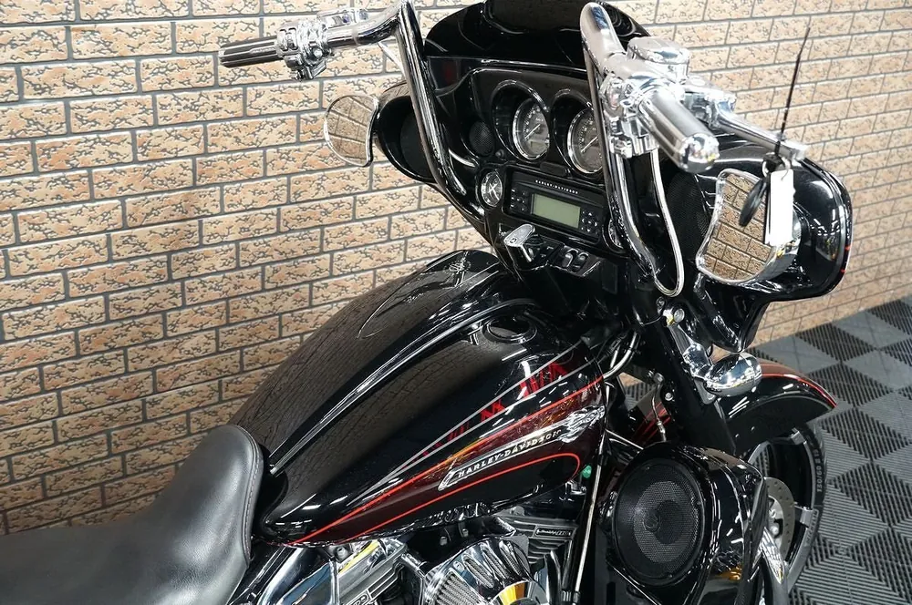 Harley-Davidson FLHXSE 2018, фото 7