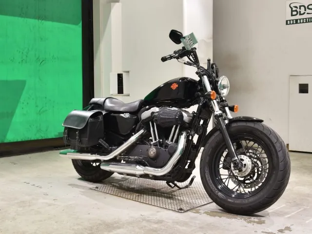 Harley-Davidson XL1200X 2010, чёрный, фото 3
