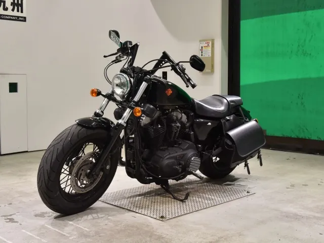 Harley-Davidson XL1200X 2010, чёрный, фото 4