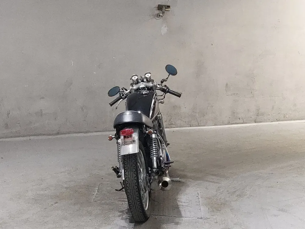 Yamaha SR400 2000, чёрный, фото 4