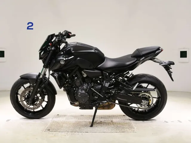 Yamaha MT-07 2024, matt black, фото 2