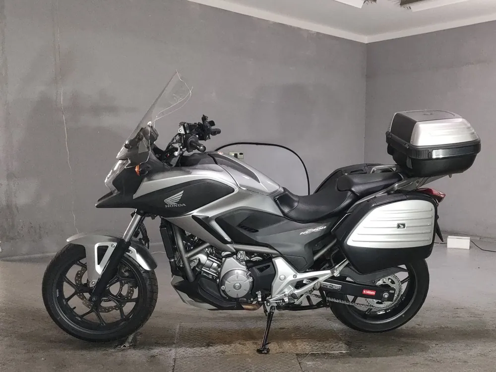 Honda NC700X 2012, серебристый, фото 2