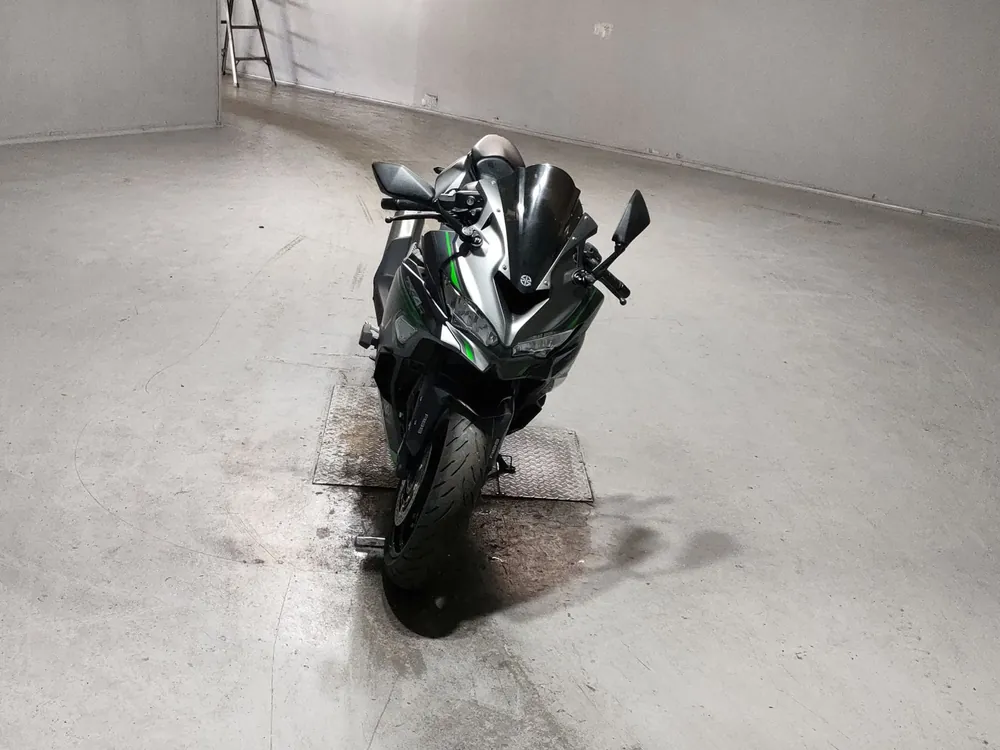 Kawasaki ZX-4R SE 2023, серый, фото 3