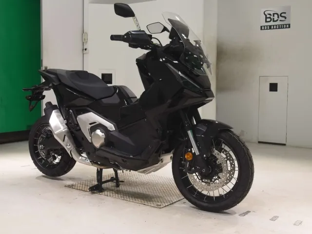 Honda X-ADV750 2026, чёрный, фото 3