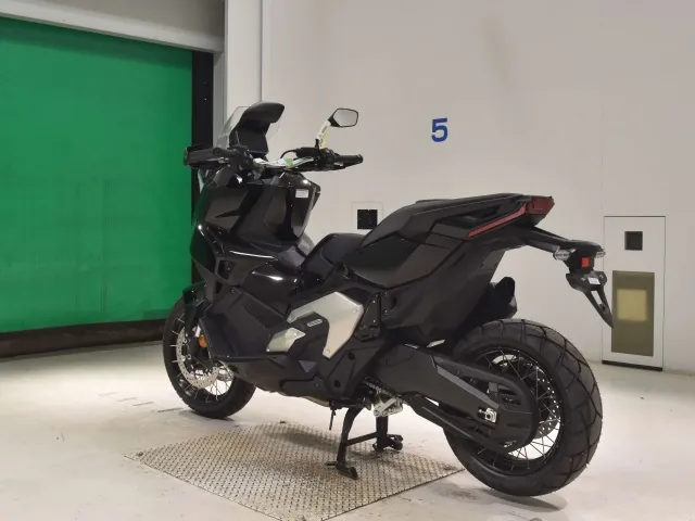 Honda X-ADV750 2026, чёрный, фото 6