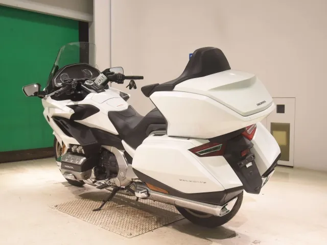 Honda GL1800 2018, белый, фото 6
