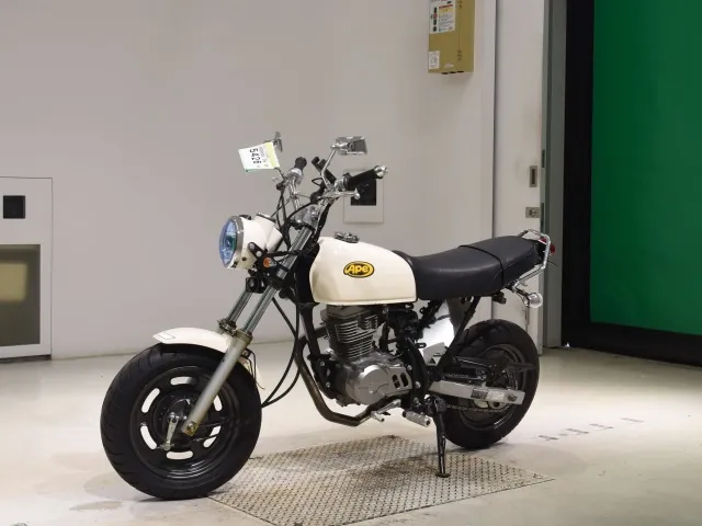 Honda APE 100, белый, фото 4