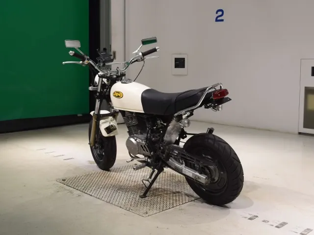 Honda APE 100, белый, фото 6