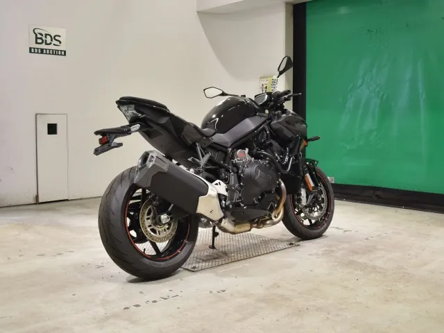 Kawasaki Z H2 2026, чёрный, оранжевый, фото 5