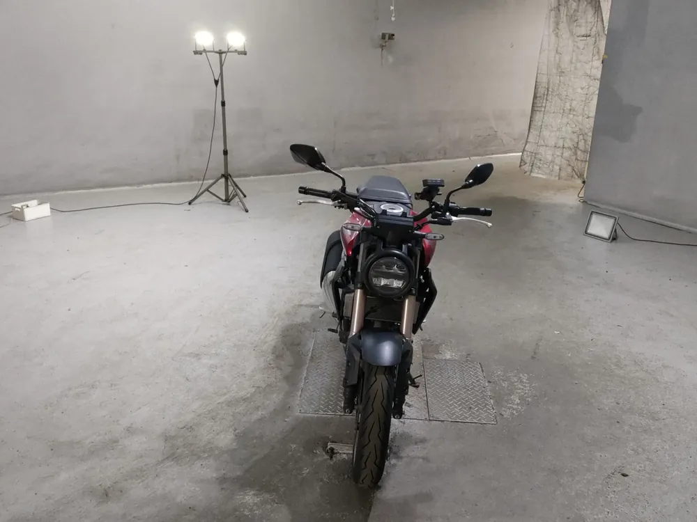 Honda CB250R MC52, красный, фото 3