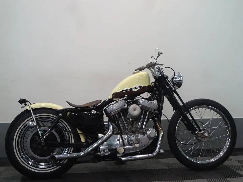 Harley-Davidson XLH883 Deluxe 1992, фото 4