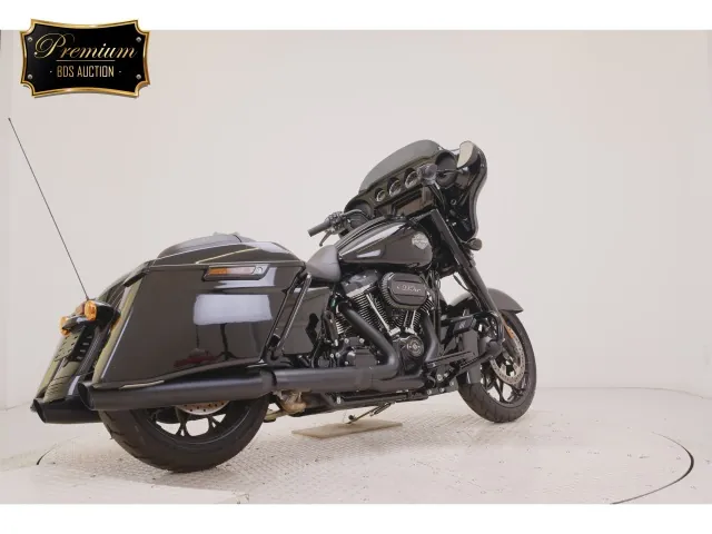 Harley-Davidson FLHXS1870 2024, чёрный, фото 5