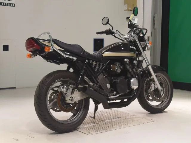 Kawasaki Zephyr 400 1998, чёрный, фото 5