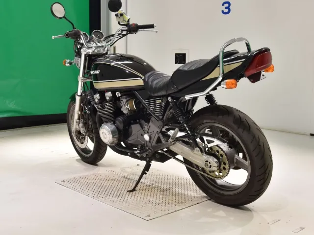 Kawasaki Zephyr 400 1998, чёрный, фото 6