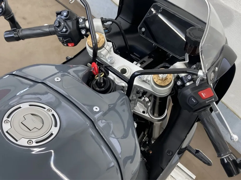 Yamaha Xsr900-2 2024, серый, фото 12