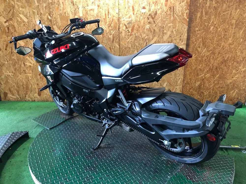 Suzuki GSX-S1000SR 2021, чёрный, фото 4