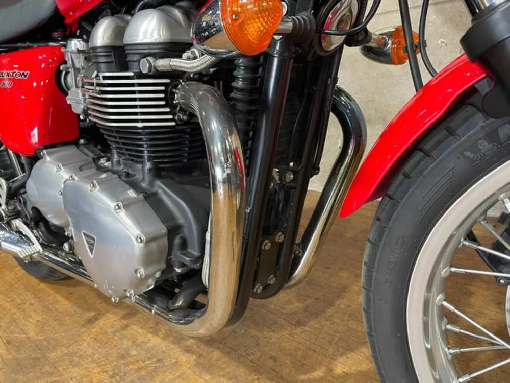 Triumph Thruxton 2004, фото 2
