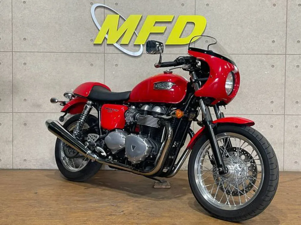 Triumph Thruxton 2004, фото 3