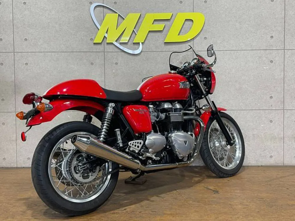 Triumph Thruxton 2004, фото 7