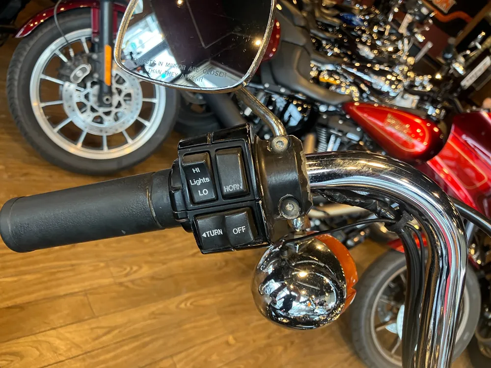 Harley-Davidson FXSTC 1987, чёрный, фото 17
