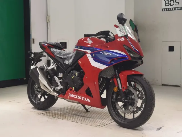 Honda Cbr400R-3 2026, красный, фото 3