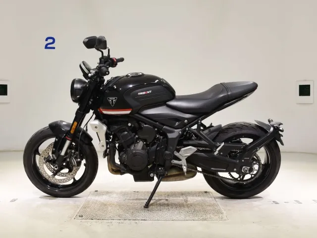 Triumph Trident 660 2021, чёрный, фото 2