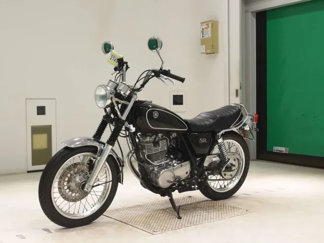 Yamaha SR400 2013, чёрный, фото 4