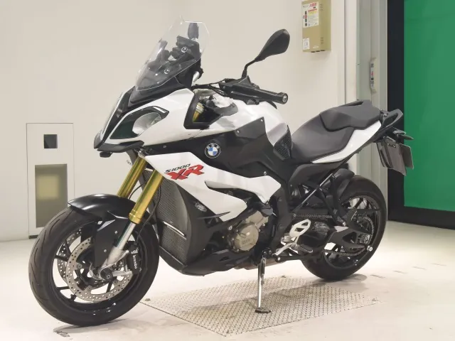 BMW S1000XR 2016, белый, фото 4
