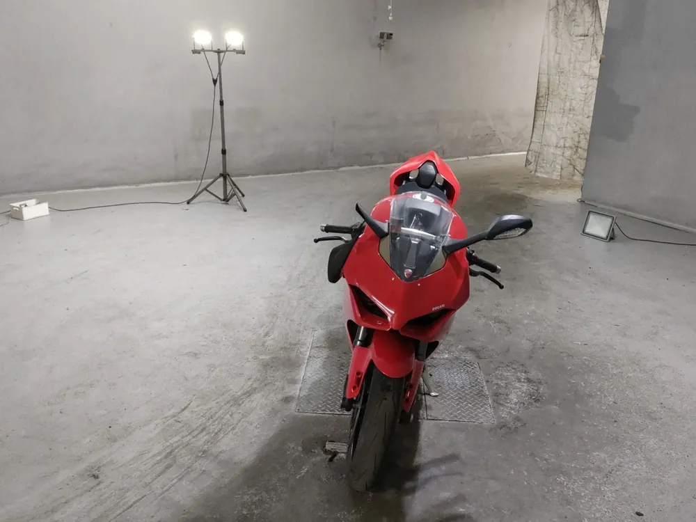 Ducati Paniga-Rev4S 2019, красный, фото 3